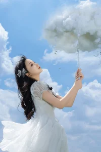 Dreamy Cloud-Inspired Art Photography Featuring Gao Gao Zhang Gao Gao | YiTuYu Art Language Vol.9319 Ethereal Portrait Series-7