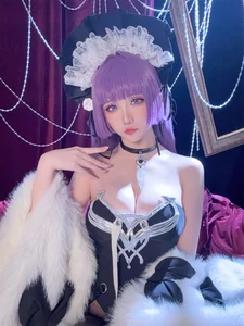 Elegant Tashkent Cosplay by Hoshilily: A Visual Masterpiece from Azur Lane-10