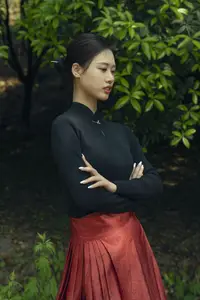 Chenaling_CL's Grace with Classic Horse Skirt in YiTuYu Vol.8784 Collection-26