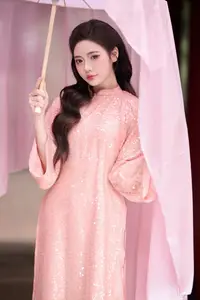 Discover Asian Beauty: Elegant Girl in Dreamy Pink Ao Dai Portrait-8