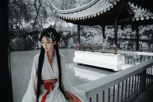 A Timeless Echo of Wuxia: Xiao Xong’s Ethereal Sword Dance-25