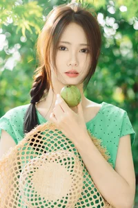 Summer Vintage Aesthetic: Ka Bi in YiTuYu Art Language Vol.9337 – Mint Green Fashion and Nostalgic Portrait Photography-8