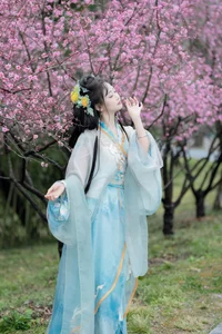 Ethereal Hanfu Beauty in Meiling Plum Forest - YiTuYu Vol.8870 Jiao Yi Zhi Sui Sui-19