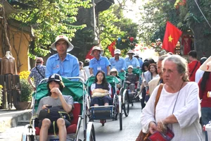 Experience the Vibrant Lunar New Year Celebrations in Hoi An Ancient Town: A UNESCO World Heritage Site Packed with Festive Energy and Culture-5