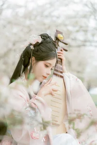 Eternal Spring Elegance - YiTuYu Art Language Vol.8886 Gu Yan Yi-13