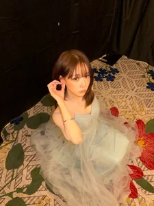 aespa’s Winter Stuns in Ethereal Blue Amidst ICE Reactions - Koreaboo-4