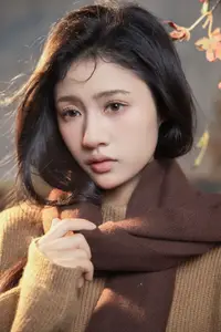 Xin Xin's Pensive Autumn Beauty Vol.8813: A Romantic Seasonal Transition in a Scenic Canvas-2