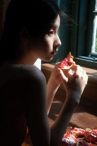 Cinematic Indoor Portraits: The Art of Stillness and Soft Light with Model Tree-4