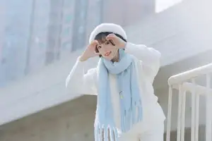 Discover YiTuYu Vol.8625: Yu Pao Pao's Gentle Charm in Warm Winter Sun-5