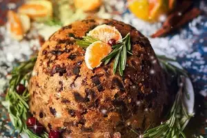 Panettone: Discover the Classic Italian Christmas Bread's Royal Origins and Enduring Global Legacy-4