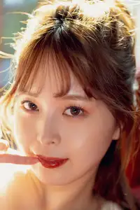 Kuno Hinano: Subtle Allure & Glasses Charm in Weekly Gendai Vol.3 Part02-6