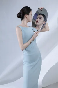 Captivating Grace: An Zi Ma Ma in YiTuYu Vol.9071 Art Language Collection-10