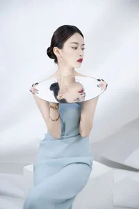 Captivating Grace: An Zi Ma Ma in YiTuYu Vol.9071 Art Language Collection-9