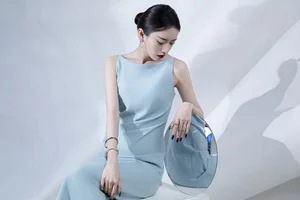 Captivating Grace: An Zi Ma Ma in YiTuYu Vol.9071 Art Language Collection-4