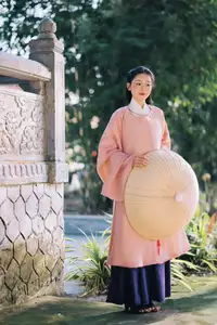 Graceful Vietnamese Beauty: Young Woman in Traditional Attire, Embodying Cultural Heritage and Ao Dai Charm 1000024460-14