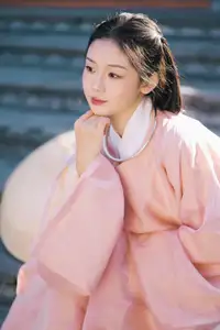 Graceful Vietnamese Beauty: Young Woman in Traditional Attire, Embodying Cultural Heritage and Ao Dai Charm 1000024460-2