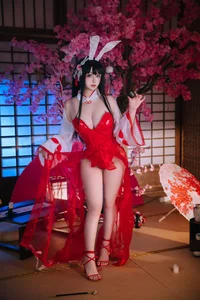 Elegant Chikuma Bunny Girl Cosplay: A Masterpiece by Ri Nai Jiao from Azur Lane-15