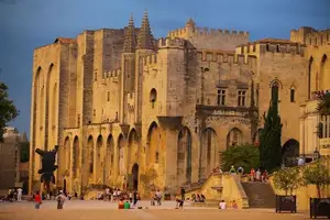 Explore Avignon Papal Palace: Europe's Grandest Gothic Marvel-4