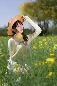 Dreamy Spring in Rapeseed Field YiTuYu Vol.8968 Bing Leng Qi E-9