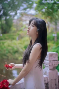 Ethereal Outdoor Portrait Photography featuring Xiao Yi – YiTuYu Art Language Vol.9314 Aesthetic Sun-Drenched Series-5