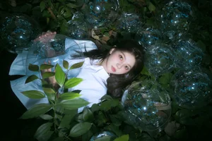 Ethereal Forest Dreamcore Portrait Photography: Art Language Vol.9282 Featuring Model Qu Qi in a Whimsical Nature Setting-11