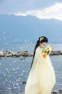 Ethereal Grace of Wan Jiang Ting in YiTuYu Art Language Vol.8851 by the Lake-44