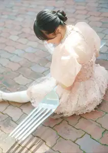 Miyu Kishi: Captivating Charm in DOLCE's "Chicchanai Mon" Digital Photo Book-13