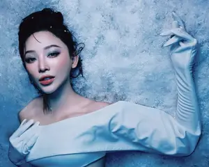 Toc Tien Transforms into a Magnificent 'Snow Princess' Enchanting Art Photo Set for Fandom-8