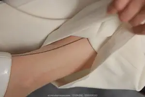 Elegant Allure: IESS Chinese Model Xiao Jie's Captivating Legs & Heels, SXJ No.2098 Collection-51