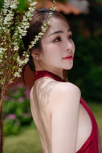 Capture the Essence of Asian Charm: Modern Red Dress with Elegant Traditional Motifs for Sophisticated Fashion Lovers-7