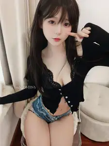 Coser Mi Zhi Dai Li: Sweet Charm in Fantia August 2025 Collection Part02-1