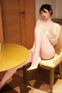 Pure Elegance with Da Ji Toxic in a Minimalist Kitchen Setting XuiRen  No.10787-14