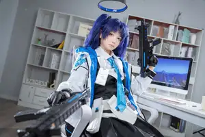 Discover Hayase Yuuka: The Enigmatic & Charismatic Cosplay by Xi Huan Ai Li Ma-2