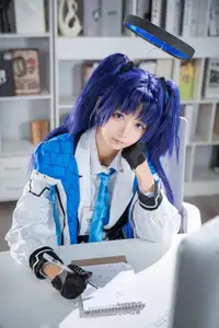 Discover Hayase Yuuka: The Enigmatic & Charismatic Cosplay by Xi Huan Ai Li Ma-14