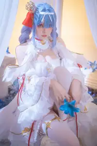 Coser Hoshilily's Azur Lane Janus Cosplay: Ethereal Beauty in a Dream-18