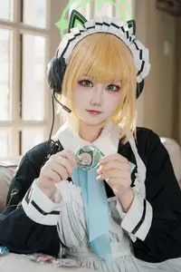 Coser Lunananya as Saiha Midori (Blue Archive): Adorable & Alluring Cosplay-1