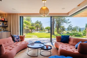 Maison SE: Stunning 2-Story Modern Home Design Integrated into the Natural Slope of Aix-en-Provence-1